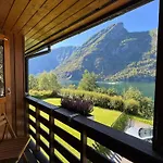 Nyaraló Fjord Panorama House *