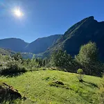 Nyaraló Fjord Panorama House Flåm